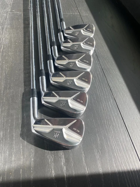 Set De Fers Titleist 681 T – Miura Giken – Tiger Woods – DG X100 (2-PW) – Occasion Rare