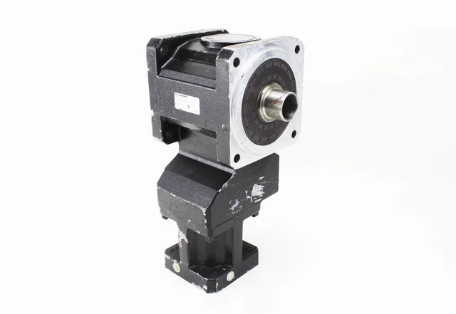 SEW-EURODRIVE BSHF302 EBH03/08/04 boîte de vitesses i=15 EUR 229,99 ...