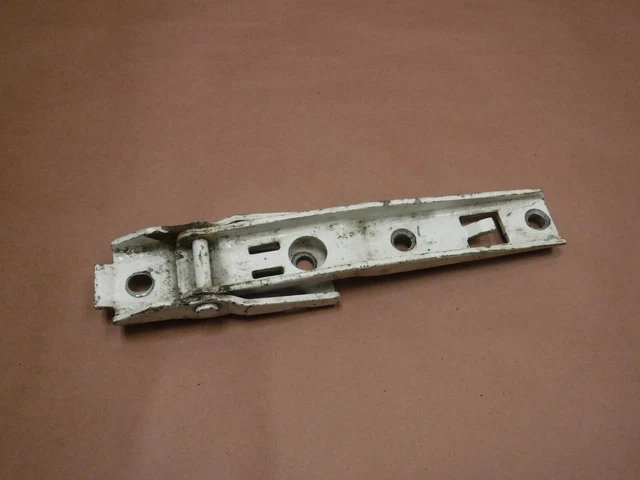 Jeep Wrangler TJ 03-06 Rear Tailgate Hinge Factory  Free  Ship