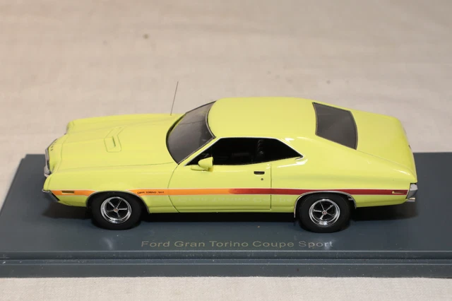MODELLBILAR, 2 st, metall/resin, Ford Gran Torino Coupé Sport, 1972