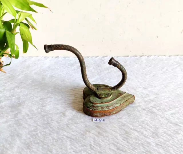 Vintage Ornate Brass Wall Hook Hanger Wooden Base Decorative Collectibles M326