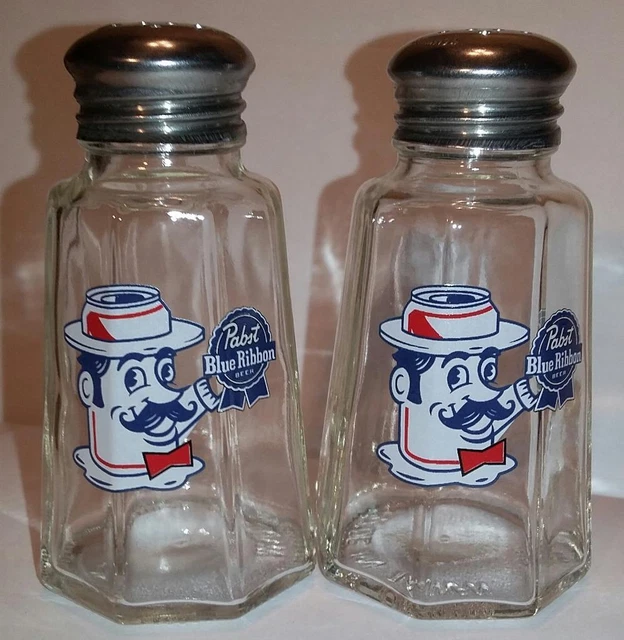 Charming Set of 2 Pabst Beer Salt and Pepper Shakers 107