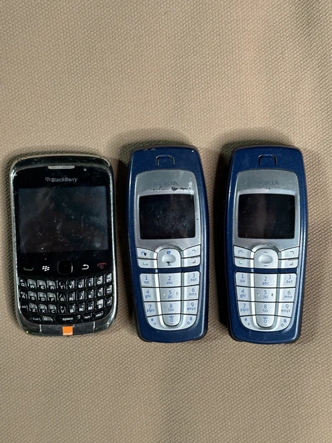 Job Lot/Bundle Vintage Brick Phones. Nokia And Blackberry. Untested