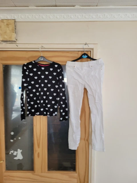 A Stunning Girls Black Spotted Long Sleeve 7-8 Yrs & A White Jeans 7-8Yrs
