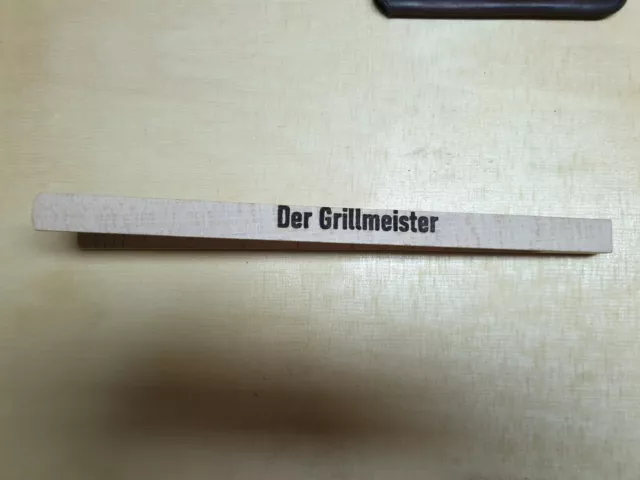 Ich Biete an nach ihren wünschen Laserarbeiten auf Grillzangen an!! Ideal Als...