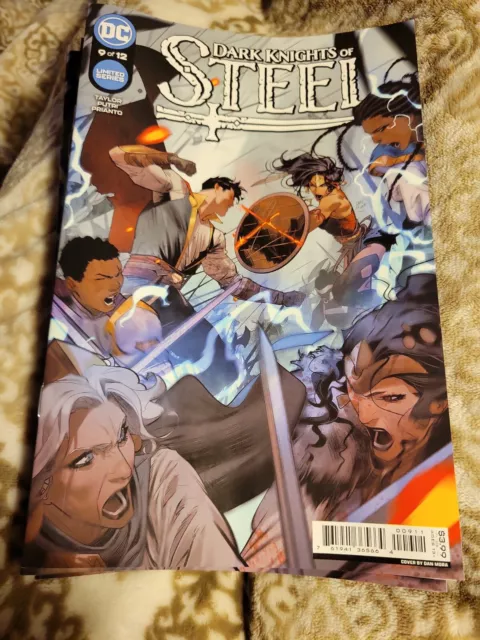 Dark Knights Of Steel #9 (Of 12) Cvr A Dan Mora   Dc Comics  Nm