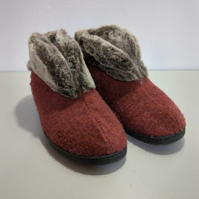 Acorn Bootie Slippers Womens 8-9 Faux Chinchilla Fur Collar Slip On Crackleberry