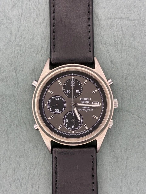 SEIKO SPIRIT QUARTZ Alarm Titanium Chronograph / 7T32-6000 / JDM