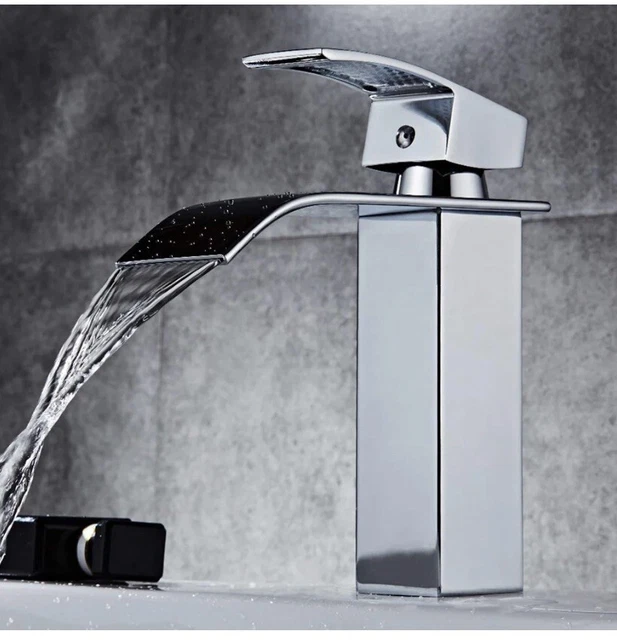 Grifo mezclador lavabo cromado cascada moderno para baño