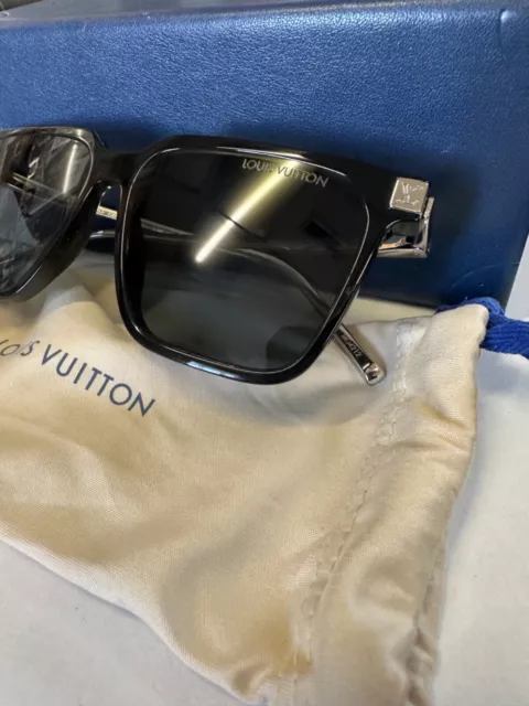 Cyclone Sunglasses - Louis Vuitton ®  Louis vuitton sunglasses, Sunglasses,  Louis vuitton