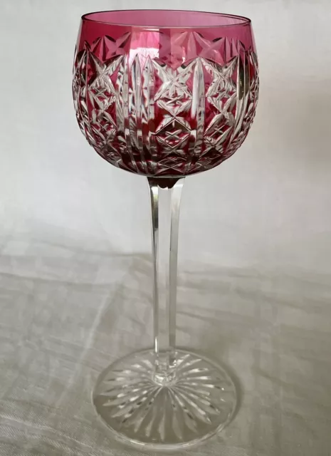 Verre A Pied En Cristal  De St Louis Modele  Riesling 18.5 Cm Couleur  Rouge /2