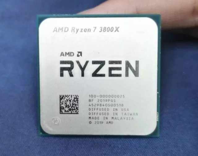 AMD Ryzen 7 3800X - 3.9GHz - 8-Core - 16 Threads - 32MB Cache - Socket AM4  - Box