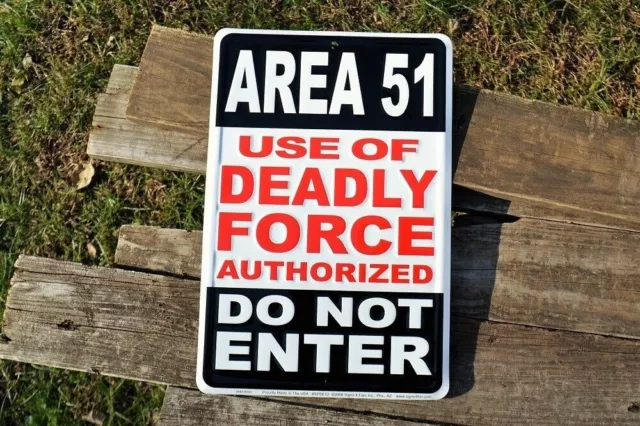 Area 51 DO NOT ENTER Embossed Tin Metal Sign - UFO - Aliens - The X-Files