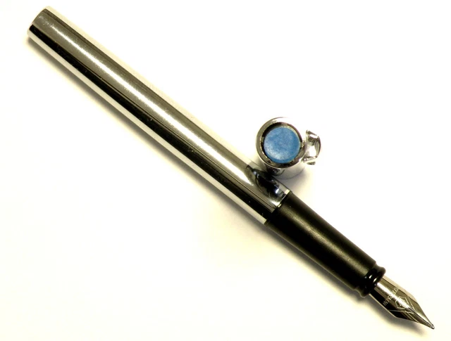 Stylos plume Waterman Allure chromé, emb. sous blister