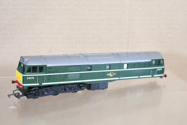 TRIANG HORNBY R357 BODY for BR A1A-A1A CLASS 31 DIESEL LOCOMOTIVE D5572 ...