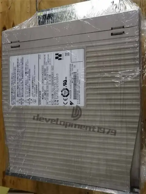 NEW 1PC SGDV-5R5A11A002000 750w Yaskawa servo drive