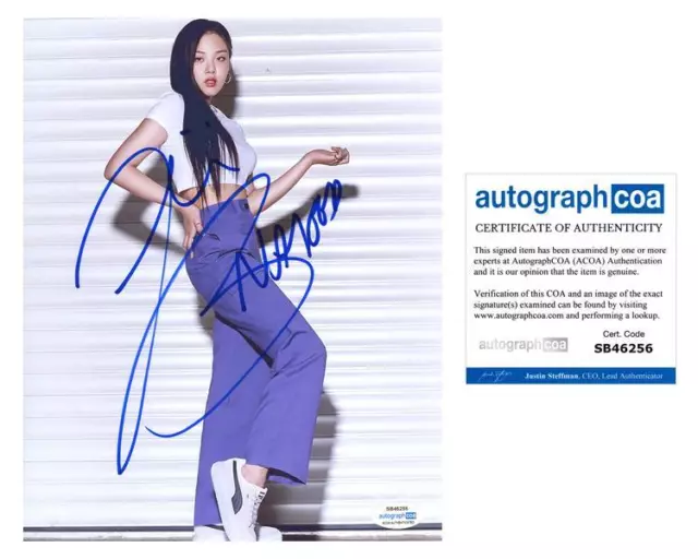 Bibi "The Weekend" AUTOGRAPH Signed 'Nakedbibi' K-Pop 8x10 Photo B ACOA