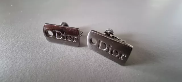 CHRISTIAN DIOR - paire de  boucles d'oreilles anciennes bijoux de créateur mode