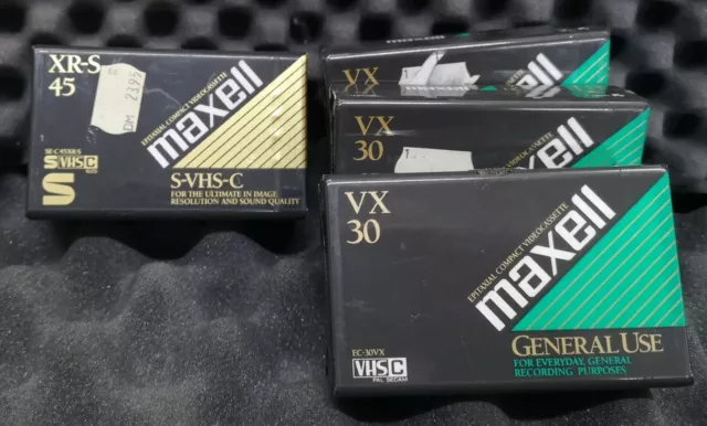 VHS C Camcorder Maxell VX30 3stk und 1 x Maxell XR-S 45 Camcorder-Casetten