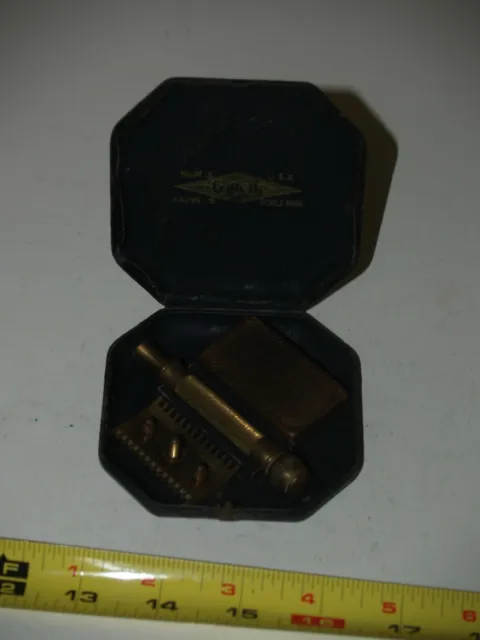 Vintage Gold plated Gillette Safety Razor in Octagon Box w/ Blue Blades