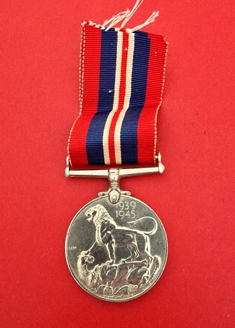 HUGE BRITISH MILITARY MEDALS GROUP SET 10x AWARDS RAF NAVY RM SBS PARA WW1 WW2 e