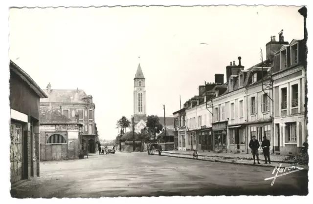 CPA 76 FAUVILLE en CAUX, Route de Bolbec, vers 1950