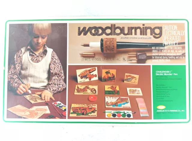 Juego de leña #W103 de American Toy & Furniture Co. Inc. Challenger