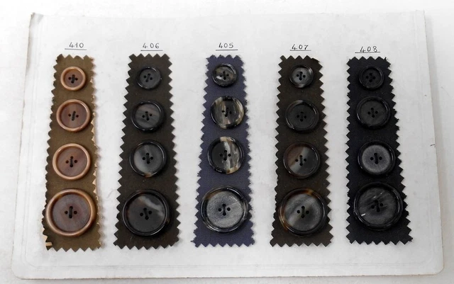 Lot 20 Boutons anciens en galalithe sur plaquette d'origine - Mercerie vintage