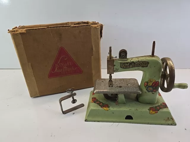 Antique Hand Crank Toy Sewing Machine GRAIN Green