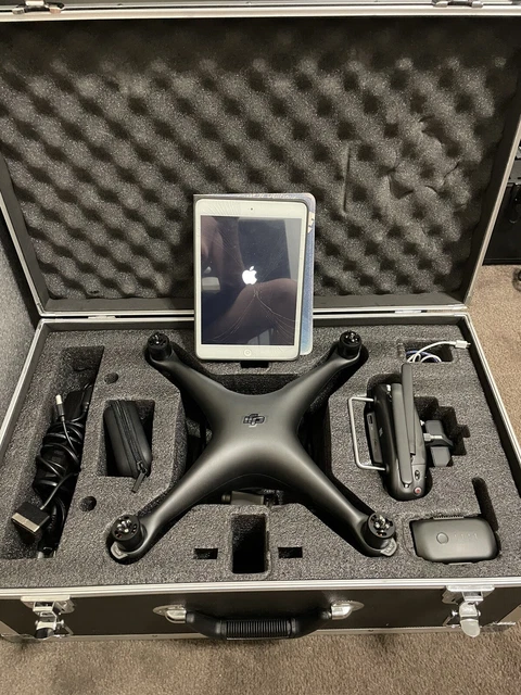 DJI PHANTOM 4 Pro Obsidian Drone Like New with iPad In Aluminum