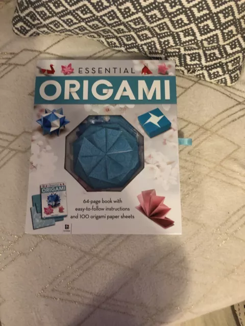 Essential Origami Kit Book & Papers New Unused How To Guide Craft Hobby Present 2