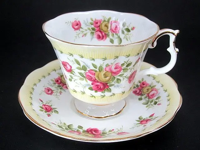 Royal Albert Gaiety Series Gavotte Tea Teacup Cup & Saucer c1970's