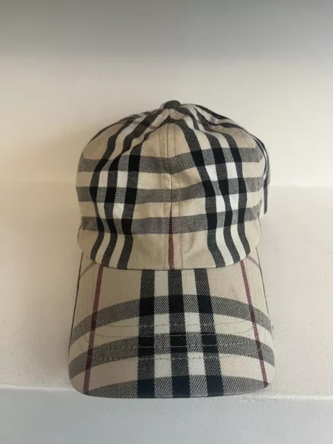 Burberry online hat used