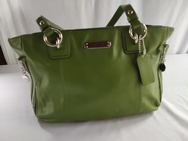 Coach Purse. Dark Lime Green. Larger Bag. Cute!   Good Condition.