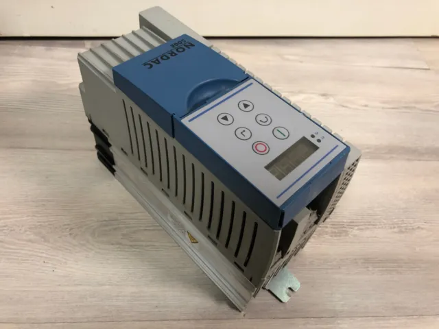 NORDAC 500E *SK 500E-401-340-A 9.5A 4kW* FREQUENZUMRiCHTER