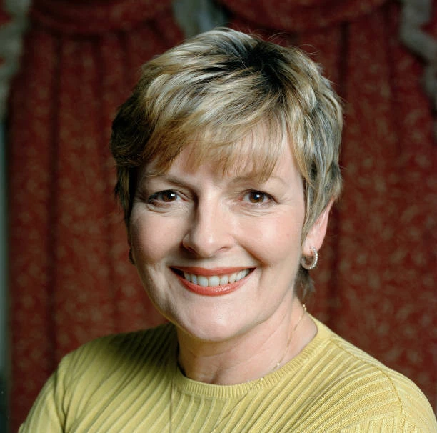 BRENDA BLETHYN ENGLISH actress 2002 Old Photo 2 9.00 PicClick AU
