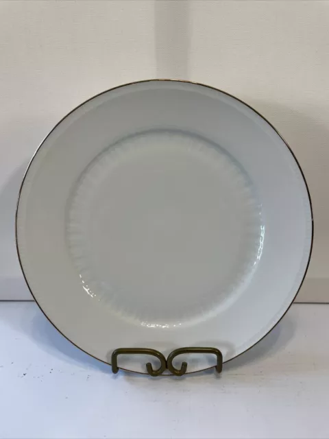 4 Jahre Bareuther Waldsassen Bavaria Germany White/Gold Trim Dinner Plates