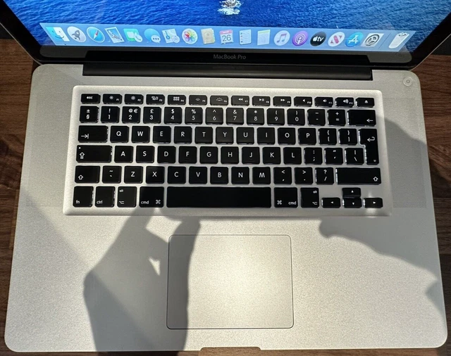 Apple MacBook Pro 2012 15,4" A1286 - Intel Core i7 2,3 GHz - 240 GB di unità di memoria - 8 GB RAM 7