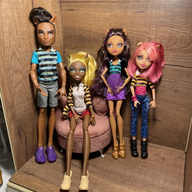 Monster High Pack Of Trouble 4 Dolls Lot Clawd Clawdia Clawdeen Howleen Set