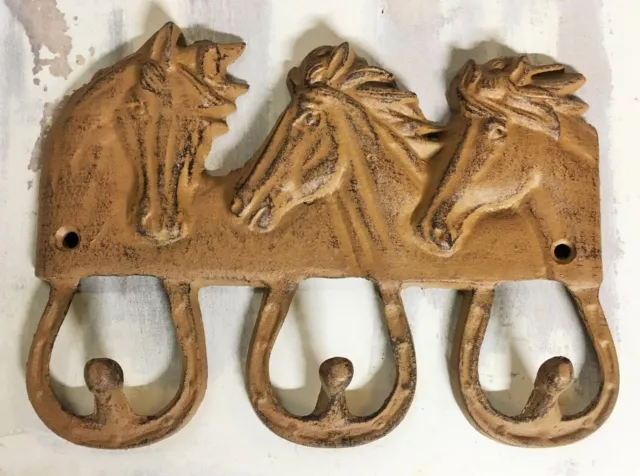 HORSES 3 HOOK With Horseshoes, Towel Coat Key Hanger, western cowboy tack rack