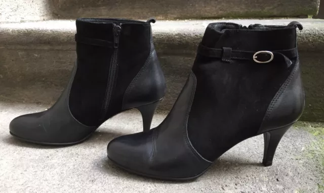 Destockage : Bottines Marque Sofia Costa En Cuir Noir @ T 40 @ Neuf 119€ @ N423