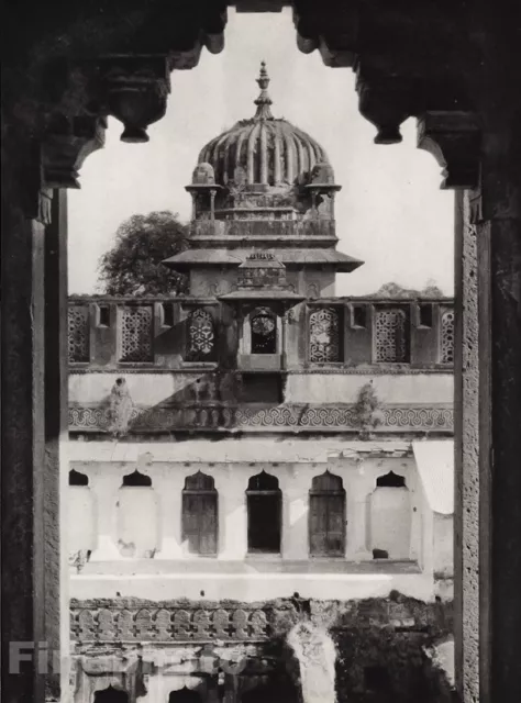 1928 Original INDIA Orchha Palace Courtyard Architecture Photo Art By HURLIMANN