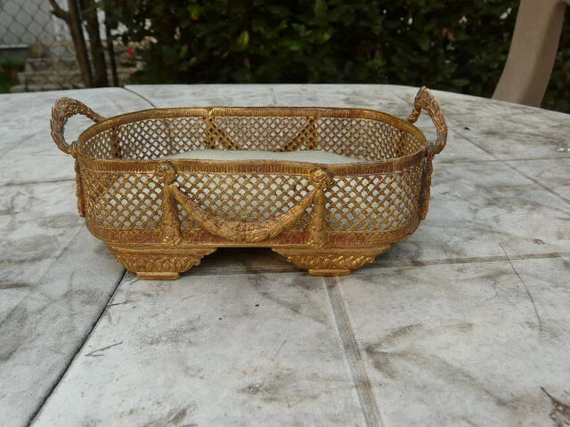 petit vide poche _  baguier style Louis XVI en bronze fin 19ème