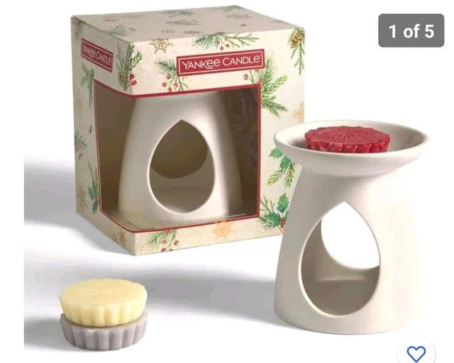 Juego de Regalo de Velas Yankee | 3 Aromas de Cera Derretida, 1 Derretimiento Calentador y Navidad