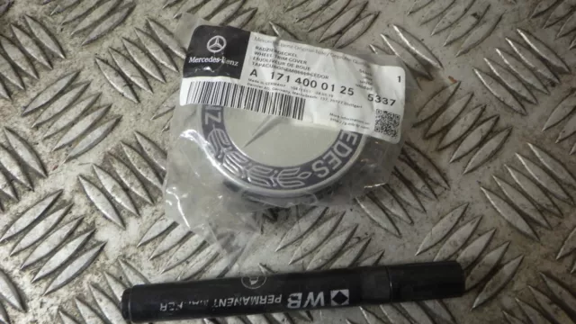 Mercedes alloy wheel centre cap genuine new A1714000125