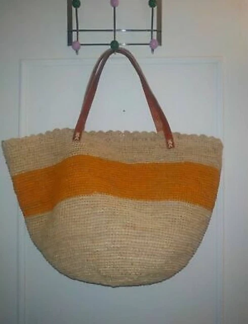 Sac fourretout ref1 en crochet Raphia et Tressé Rabanne de Madagascar Soaartshop