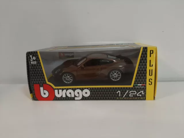 Burago Porsche 911 Carrera Model Car - Scale 1/24