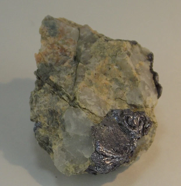 MOLYBDENITE CRYSTALS - 3.9 cm - SQUAW PEAK MINE, ARIZONA 26403 MOLYBDENITE CRYSTALS - 3.9 cm - SQUAW PEAK MINE, ARIZONA 26403