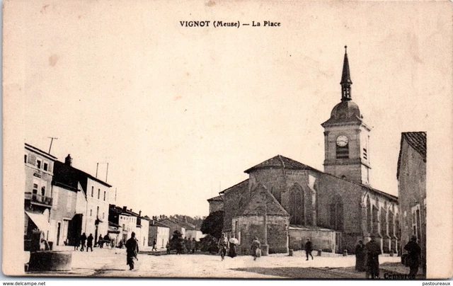 55 VIGNOT - La place PAST/3849