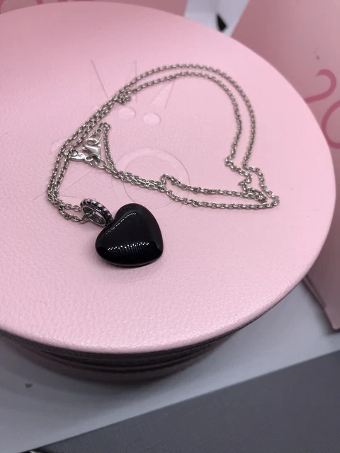 Black heart store necklace pandora